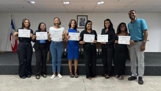 Entrega do certificado do curso básico de linguagem brasileira de sinais 1.jpeg