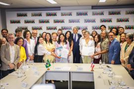 Professoras Adriana Marmori e Dayse Lago tomam posse para novo mandato na Reitoria da UNEB 4.jpeg