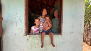 Estudante da rede estadual alfabetizada aos 11 anos de idade comemora ingresso na universidade 4.jpeg