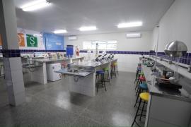 Modernização do Colégio Estadual Renato Medeiros Neto é entregue pelo Governo do Estado.jpeg