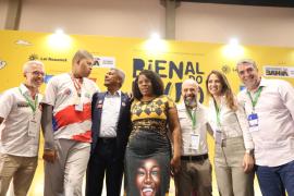 Estudantes da rede estadual celebram literatura, na abertura da Bienal do Livro Bahia 2026 (10).jpeg