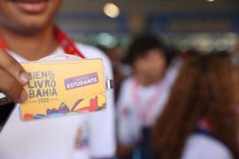 Estudantes da rede estadual celebram literatura, na abertura da Bienal do Livro Bahia 2026 (20).jpeg