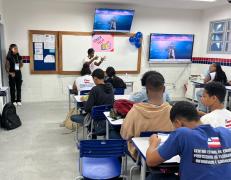 Mais de 2,4 mil estudantes participam do Educatech e se conectam a universidades e ao mundo do trabalho (2).jpeg