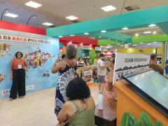 Professores da rede estadual celebram a Literatura na reta final da Bienal do Livro da Bahia 2026 (2).jpeg
