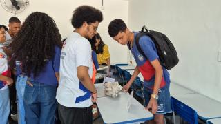 Colégio estadual recebe exposição itinerante do Museu Geológico da Bahia (37).jpeg