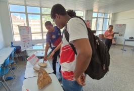 Colégio estadual recebe exposição itinerante do Museu Geológico da Bahia (38).jpeg