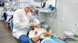 Odontomóvel leva serviços de saúde bucal para escolas da rede estadual (6).jpeg