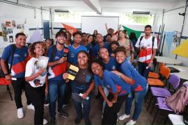 Roda de conversa e incentivo à leitura abrem o Maio Antirracista, evento do Colégio Estadual Clarice Santiago dos Santos (13).jpeg