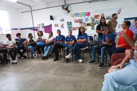 Roda de conversa e incentivo à leitura abrem o Maio Antirracista, evento do Colégio Estadual Clarice Santiago dos Santos (3).jpeg
