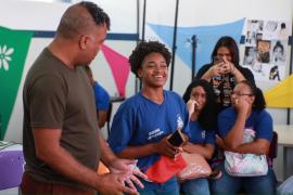 Roda de conversa e incentivo à leitura abrem o Maio Antirracista, evento do Colégio Estadual Clarice Santiago dos Santos (7).jpeg