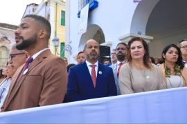 Estudantes da rede estadual desfilam no ato de transferência simbólica da capital baiana para Cachoeira (39).jpeg