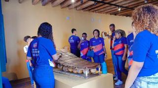 Estudantes da rede estadual de Salvador conhecem acervo de obras de arte durante visita guiada a museus da cidade (3).jpeg