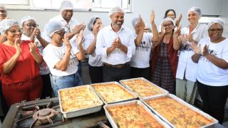 Lasanha no almoço e foco no aprendizado marcam Dia Nacional da Alimentação Escolar nos colégios da rede estadual (11).jpeg