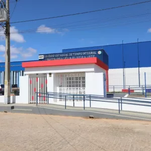 Colégios estaduais de Ibipeba recebem visita de técnicos da SEC