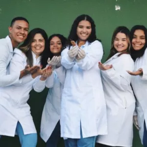 Estudantes da rede estadual de Araci e Serrinha são semifinalistas de programa da Samsung