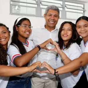 Governador comemora avanços na educação da Bahia