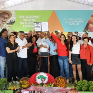 Em Vitória da Conquista, Governo do Estado anuncia ampliação do Programa de Alfabetização