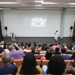 10ª edição da Coleção da História da África é lançada em evento na SEC