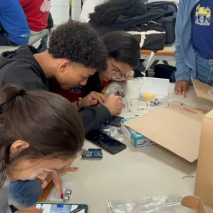 Três escolas da rede estadual da Bahia estão entre as 50 selecionadas para o Prêmio Nacional da Liga Steam 2024