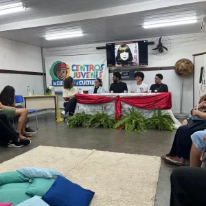 Oficinas oferecidas pelo Centro Juvenil de Ciência e Cultura transformam a vida de jovens baianos