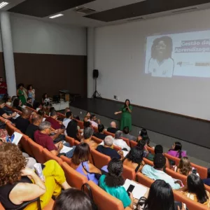 Gestores escolares de Salvador e RMS participam de debate sobre Regime de Progressão Parcial