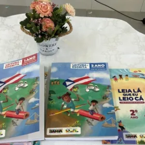 Governo distribui material didático para municípios e reforça política pública voltada para alfabetização