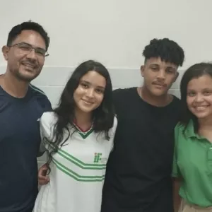 Estudantes baianos desenvolvem biofilme à base de rambutan, fruta cultivada na Bahia