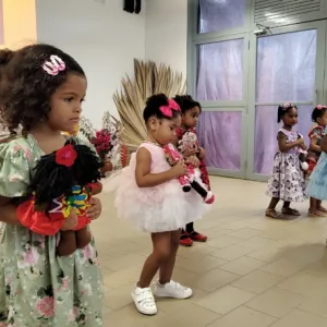 Campanha “Cadê minha Boneca Preta?” promove representatividade e combate ao racismo