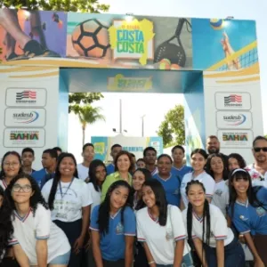 Estudantes participam de diversas atividades do Projeto Verão Costa a Costa, em Ilhéus