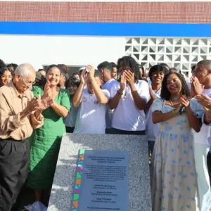 Governo entrega obra de ampliação e modernização de escola em Cruz das Almas