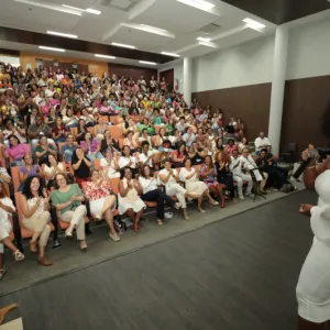 SEC celebra o Dia Internacional da Mulher com palestra e apresentações musicais