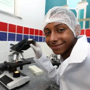 Bahia inicia 2025 com novos projetos para a Educação Profissional e segue com modernização da rede de ensino estadual