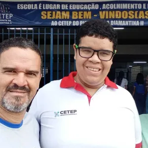 Estudante autista de escola pública é aprovado em instituição federal de ensino