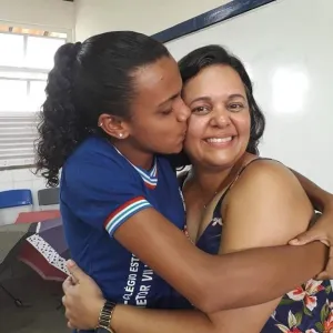 Professora aposentada da rede estadual celebra magistério como ofício que transcende a sala de aula