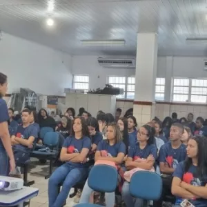 SEC promove ações para apoiar estudantes que vão fazer provas do ENEM