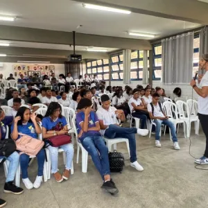 Escolas da rede estadual realizam atividades em alusão ao Setembro Amarelo e Setembro Verde