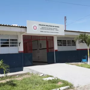 Escolas estaduais preparam acolhimento de estudantes para início do ano letivo, na segunda (19)