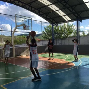 Estudantes da rede estadual aproveitam férias com atividades de esporte, cultura e lazer nas escolas