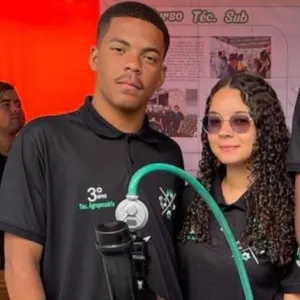 Projeto de estudantes de Planaltino transforma resíduos orgânicos em biogás e biofertilizante