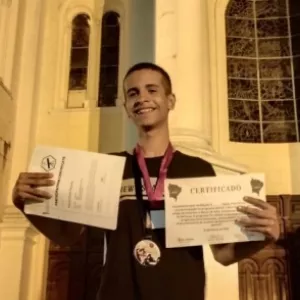 Estudante da rede estadual é aceito em programa de bolsa internacional, em Havard