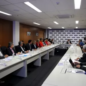 Em mais uma rodada de entregas e escuta às prefeituras, Governo do Estado atende Abaíra e Maraú