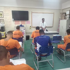 SEC promove aulões preparatórios com estudantes internos para Enem e Encceja