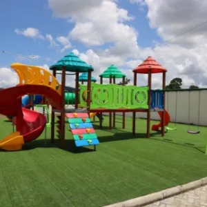 Moradores de Jiquiriçá recebem moradias do programa Bahia, Minha casa e escola de tempo integral