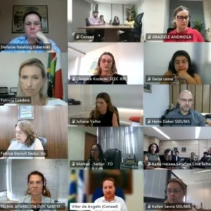 SEC participa de agenda com o MEC para tratar da restrição de celulares nas escolas e do Programa Pé-de-Meia