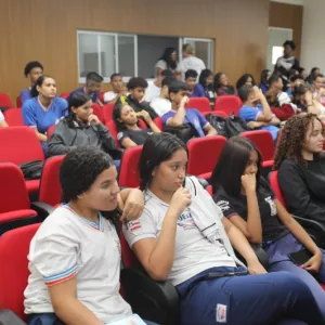 Secretária Rowenna Britto participa de visitas técnicas a colégios de Juazeiro