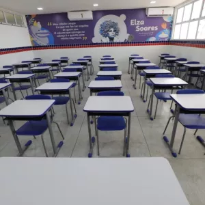 Aviso de pauta | Em Poções, Jerônimo entrega colégio de tempo integral e agroindústria neste sábado (6)