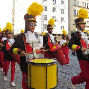 Fanfarras escolares da rede estadual têm destaque no Desfile do 2 de Julho