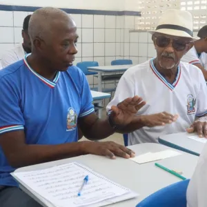 Nesta quarta (12), Jerônimo Rodrigues participa de aula inaugural da Educação de Jovens e Adultos