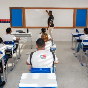 Novos professores da rede estadual se preparam para início das aulas, fortalecendo a educação pública baiana