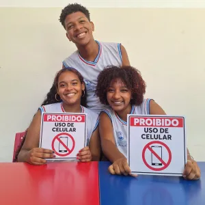 Escolas da rede estadual inovam com alternativas criativas ao uso do celular